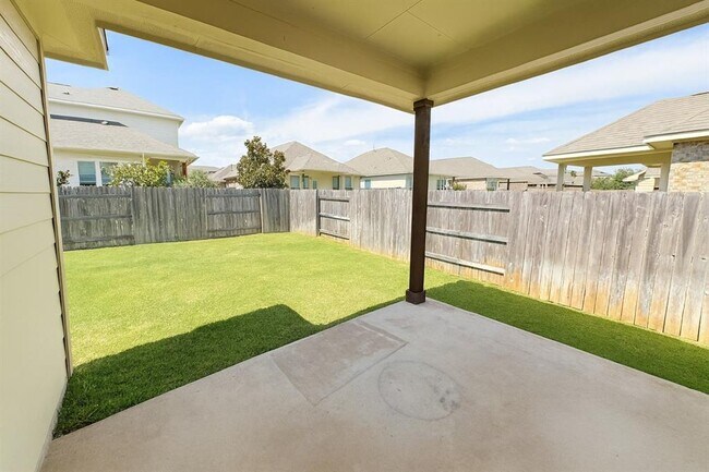 Building Photo - 913 Centerra Hills Cir