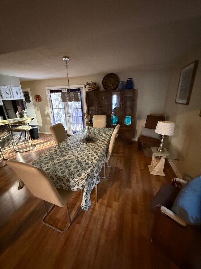 Building Photo - The Lodge at Trojan Way