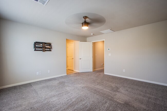 Building Photo - 12803 Cambria Dunes Ct