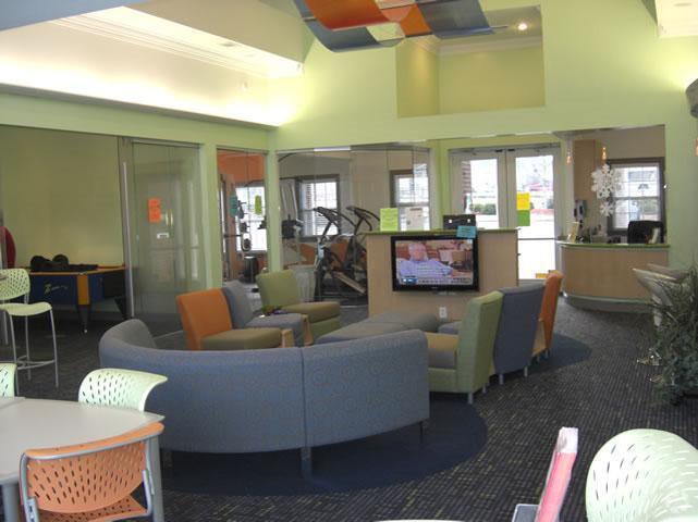 Clubhouse - Campus Pointe