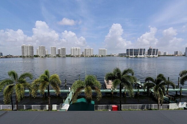 Building Photo - 17800 N Bay Rd