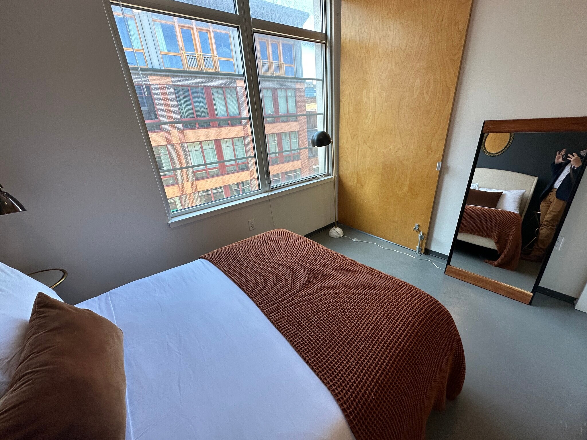 Building Photo - 145 E Berkeley St