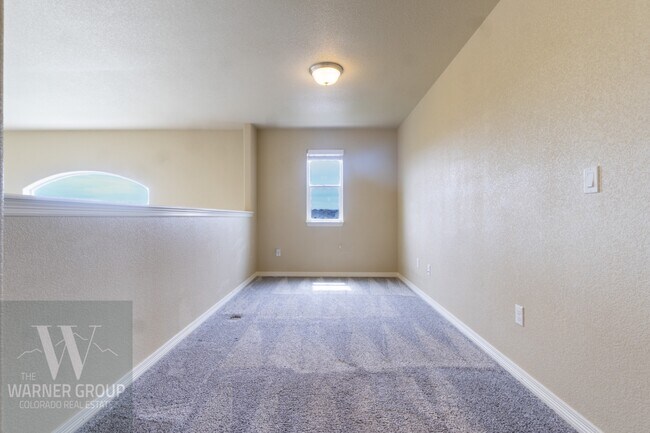 Building Photo - 10652 Abrams Dr