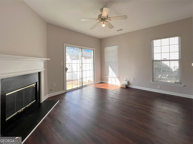 Building Photo - 3361 Hidden Cove Cir NW