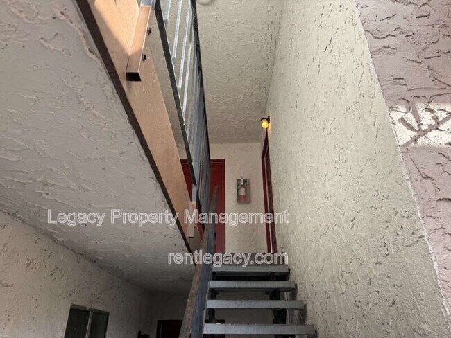 Building Photo - 2318 Church Ave