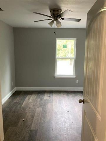 Building Photo - 809 S Travis Ave