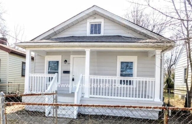 Building Photo - 624 Dresden Ave