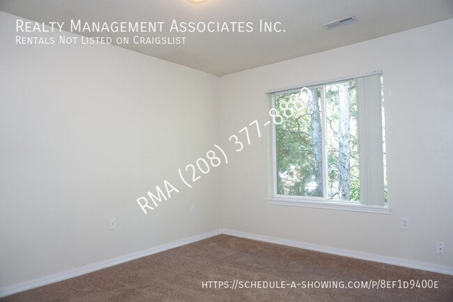 Building Photo - 1003 N Stilson Rd