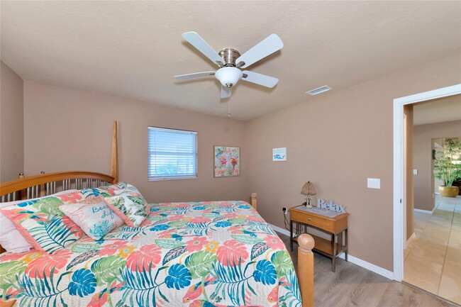 Building Photo - "3-Bedroom Oasis with Granite Accents & Mo...
