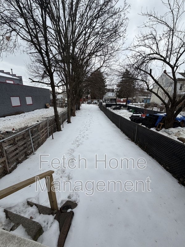 Building Photo - 30 N Franklin St