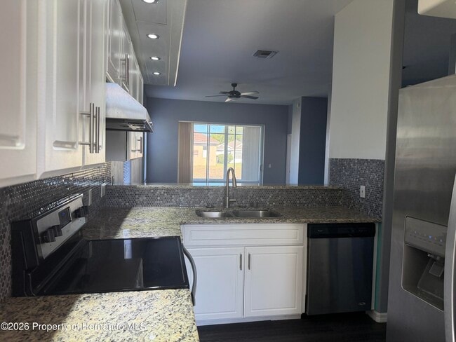 Building Photo - 9407 Burnam Dr