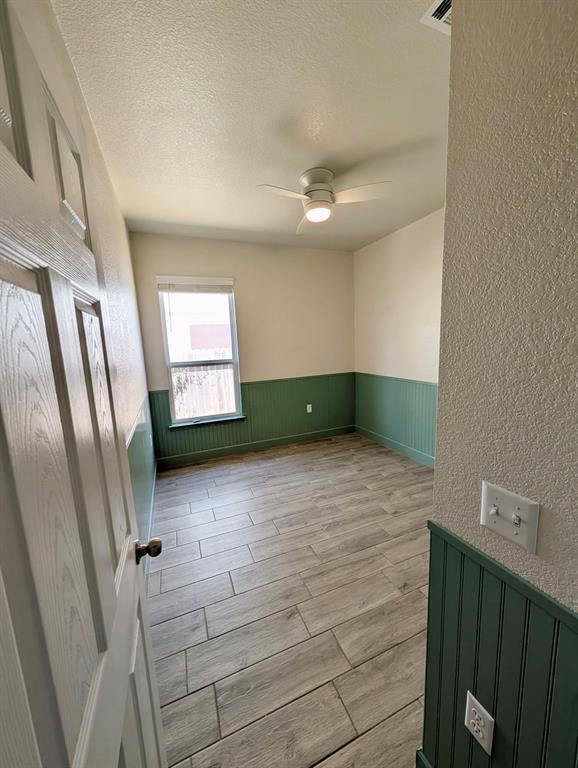Building Photo - 824 Falkland Trace