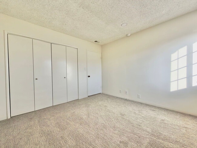 Building Photo - 2603 Phelan Ln