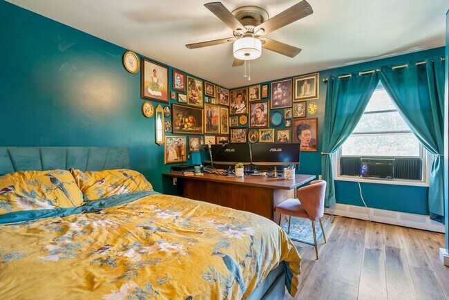 Building Photo - Lovingly Upgraded 2-Bedroom 3rd Floor Condo in Central Fort Collins With Abundant Personality