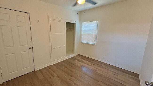 Building Photo - 4060 163rd St