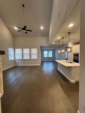 Building Photo - 3503 Clara Dr