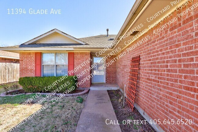 Building Photo - 11394 Glade Ave