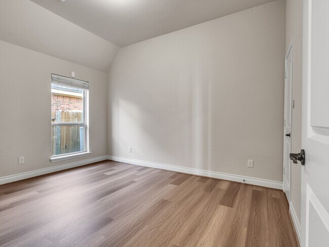 Building Photo - 3719 Cibolo Ct