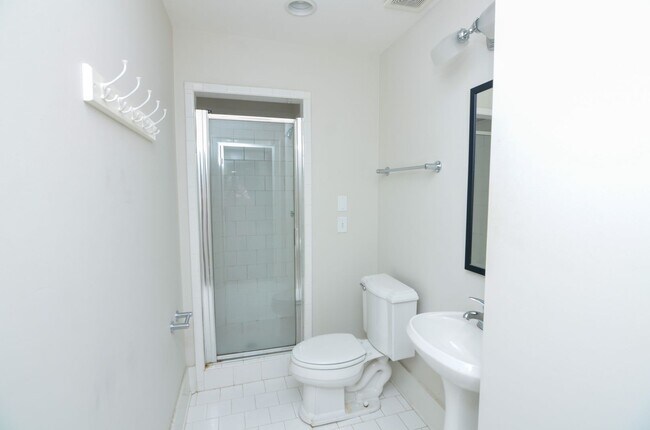 Building Photo - Portland Ave Pref Contractors