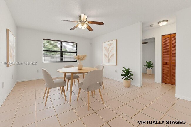 Building Photo - 11909 SW 48th Ct