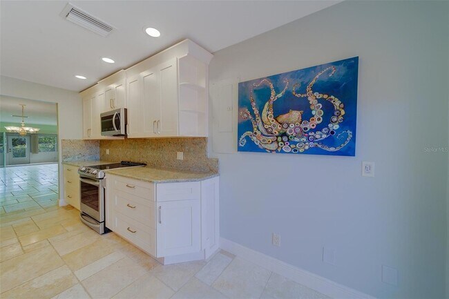 Building Photo - 170 Boca Ciega Point Blvd S