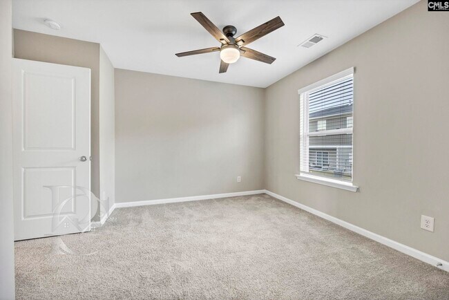 Building Photo - 21 Grayson Grove Ct