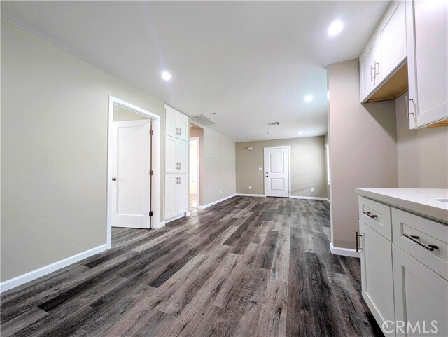 Building Photo - 3081 N F St