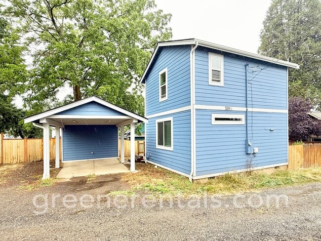 Building Photo - Modern 1-Bedroom Home with Yard, Deck & Ca...