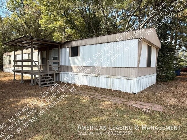 Building Photo - 108 Hornet Ln