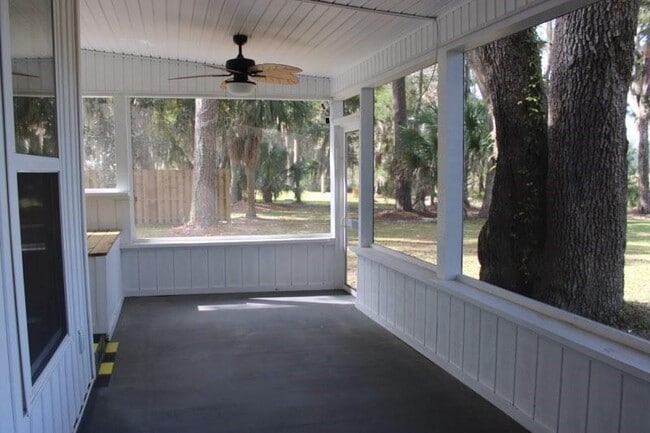 Building Photo - 1190 Patterson Rd