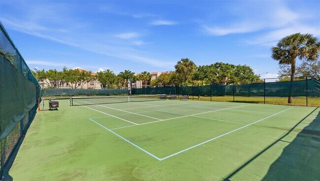 Building Photo - 2700 Bayshore Blvd