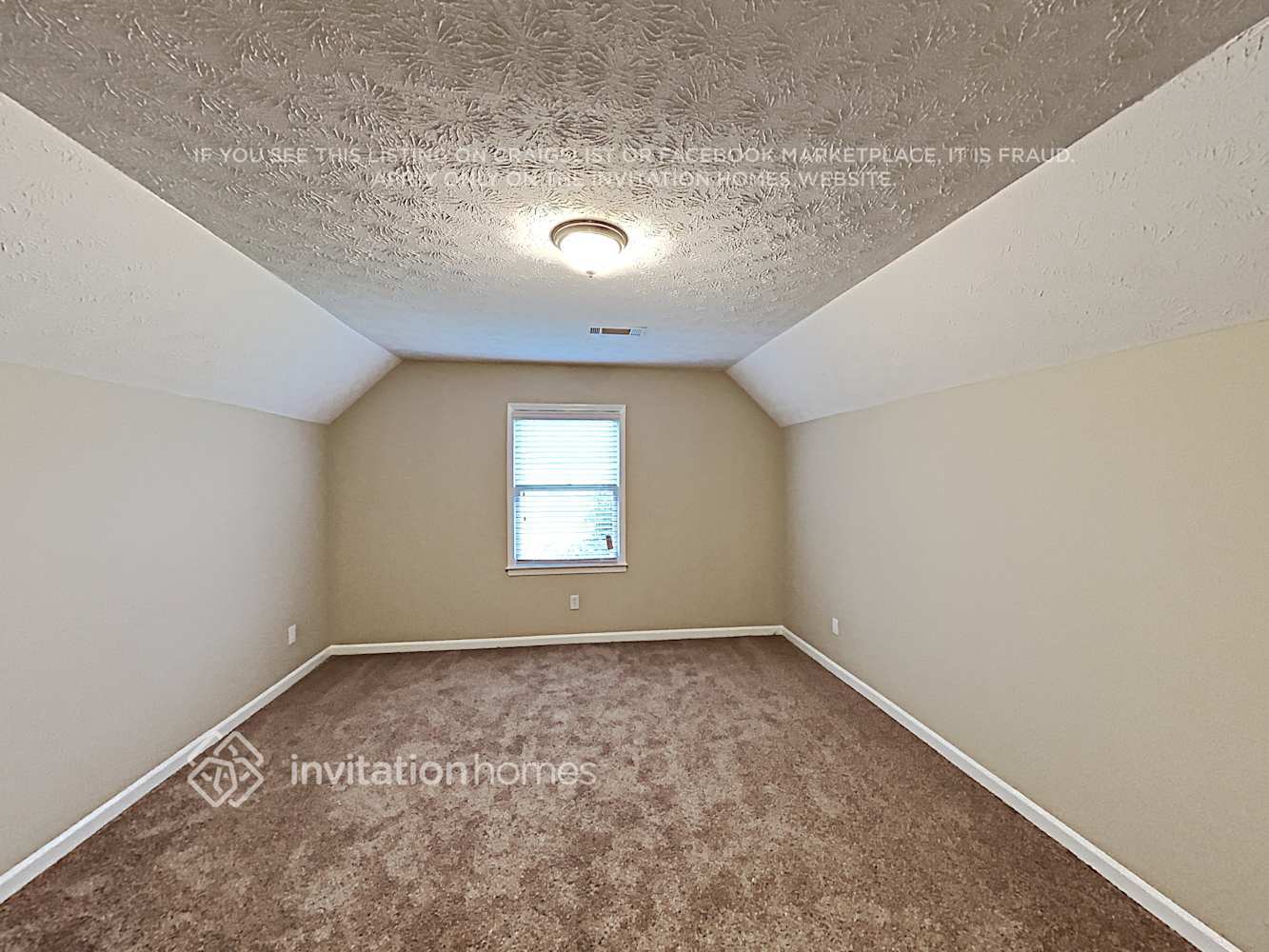 Building Photo - 640 Johns Landing Way