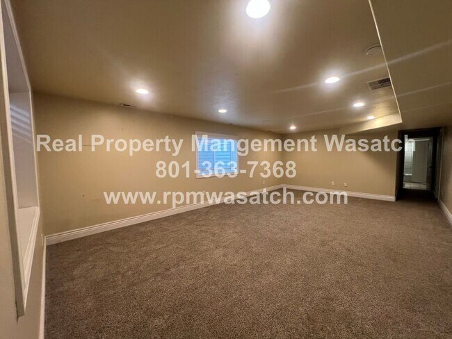 Building Photo - 7455 S 4950 W