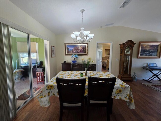 Building Photo - 6058 SW 98th Loop