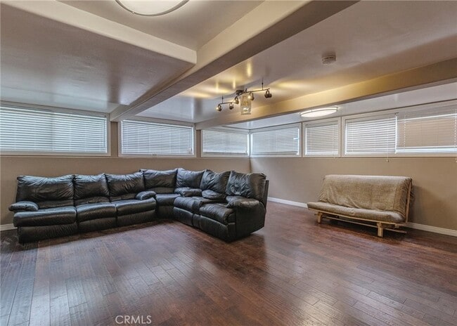 Building Photo - 1208 N Earl Cir