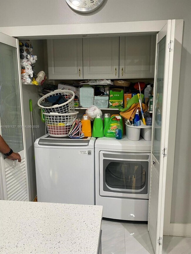 Building Photo - 7145 W 31st Ave