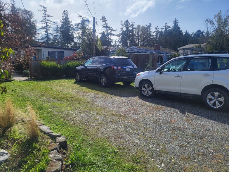 Building Photo - 7378 Birch Bay Dr