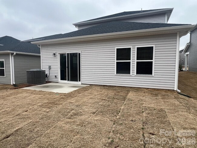 Building Photo - 1281 30th St Ln NE