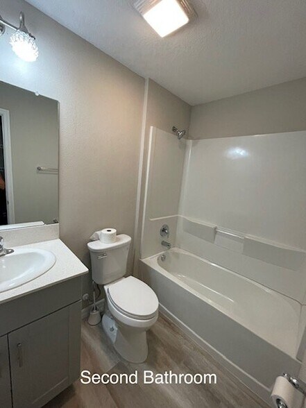 Building Photo - 13114 Zolo Springs Cir
