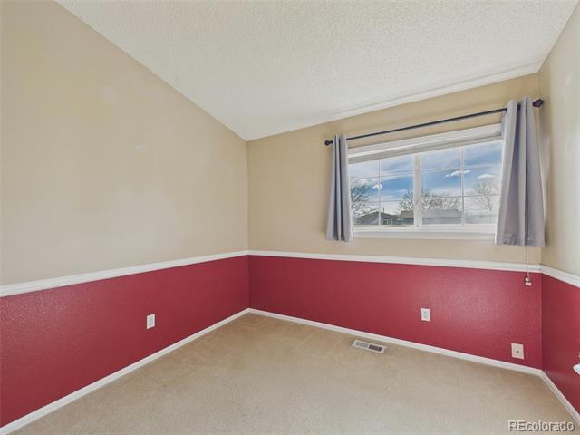 Building Photo - 12610 Elm St