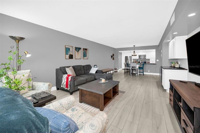 Building Photo - 1460 Gulf Blvd