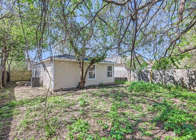 Building Photo - 4704 Blue Meadow Dr