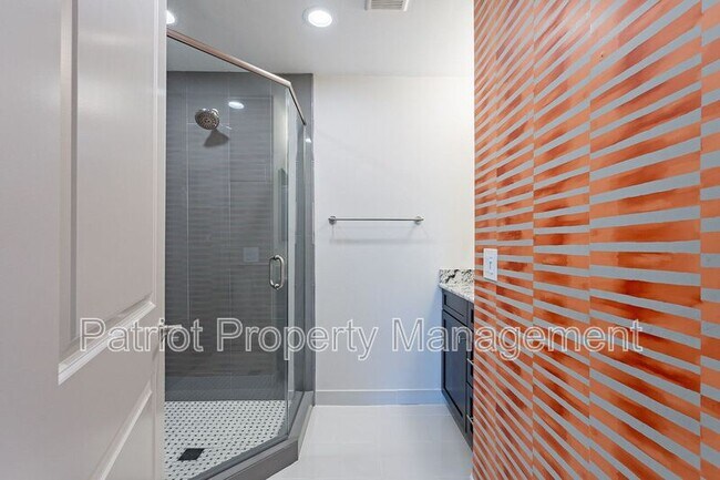 Building Photo - 5514 N 79th Pl