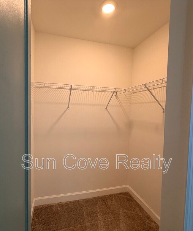 Building Photo - 5242 Coral Reef Wy