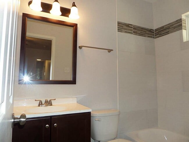 Building Photo - 1511 Egypt St