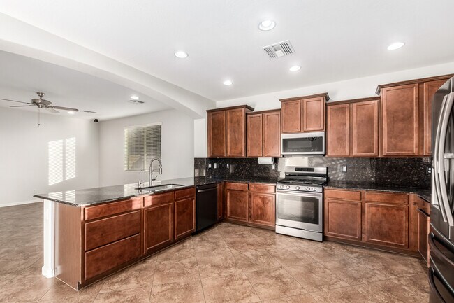 Building Photo - 35376 N Murray Grey Dr