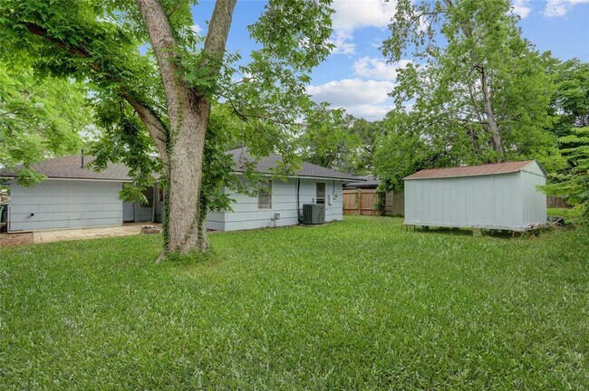 Building Photo - 6306 Reed Rd
