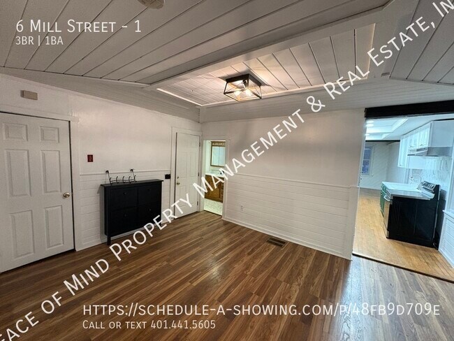 Building Photo - 6 Mill St