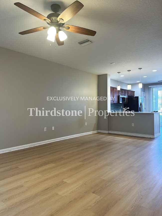 Building Photo - 6692 Arching Branch Cir