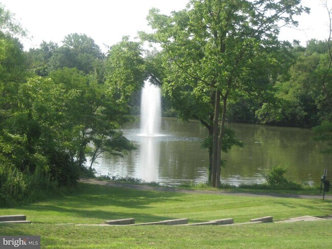 Building Photo - 50 Ramsgate Ct